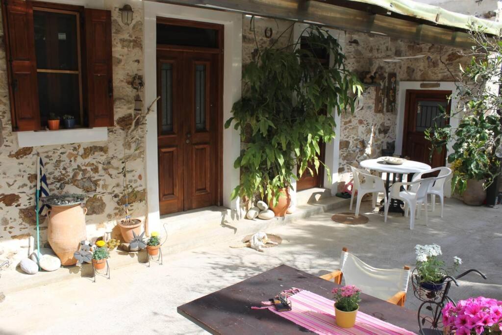 Olga'S Traditional Stone House, Palaiochora Kondokinigi المظهر الخارجي الصورة